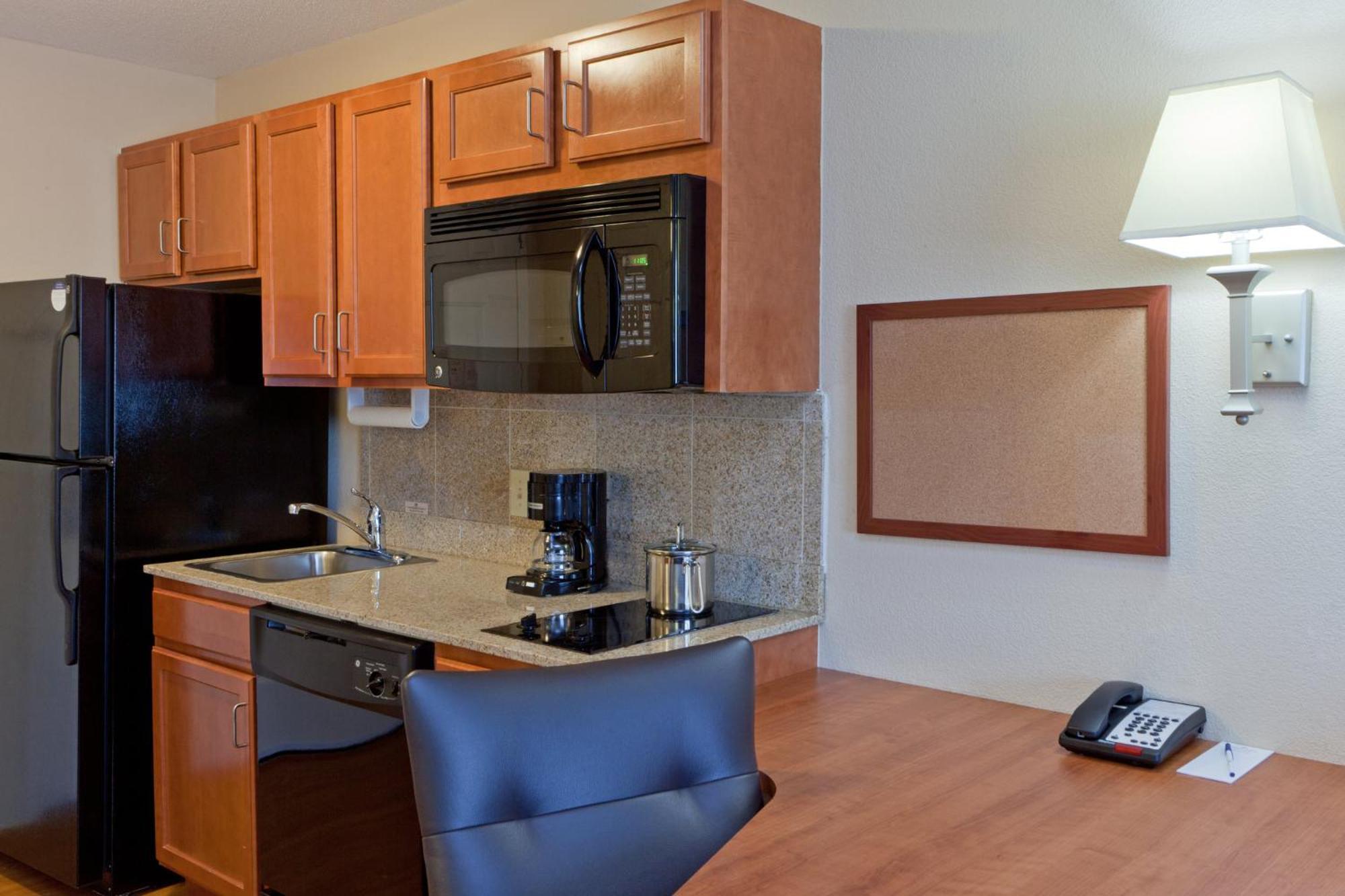 Hotel Candlewood By Ihg Manassas