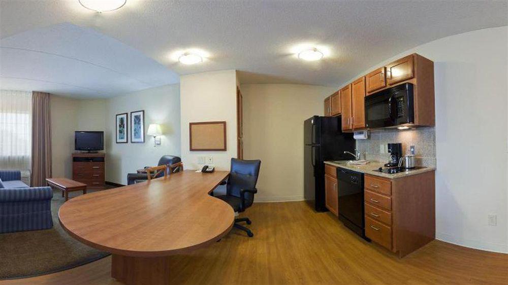 Candlewood By Ihg